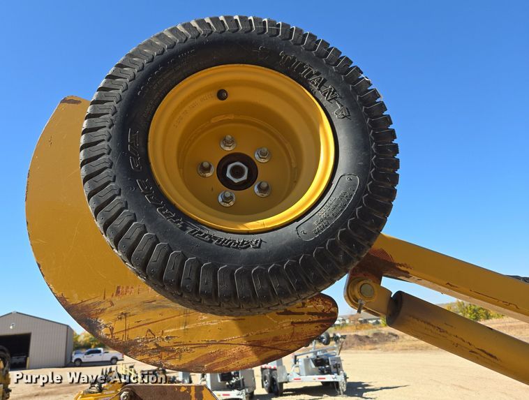 image for item MS9868 2009 Vermeer RTX750 vibratory cable plow