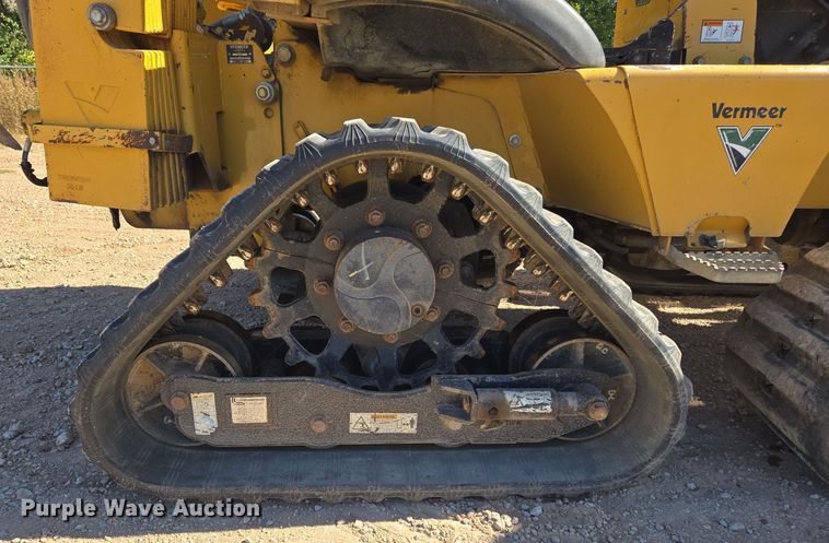 image for item MS9868 2009 Vermeer RTX750 vibratory cable plow