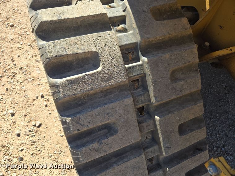 image for item MS9868 2009 Vermeer RTX750 vibratory cable plow