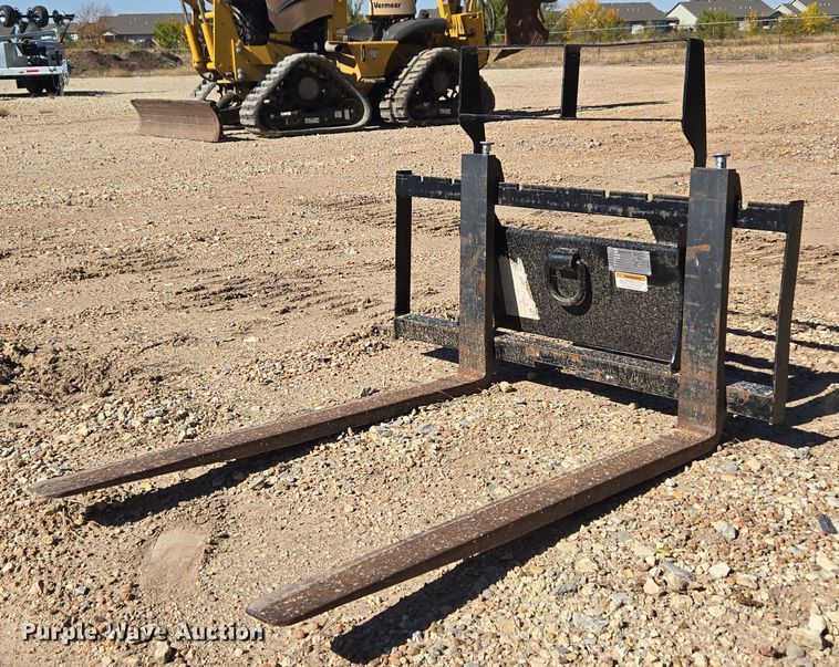 image for item MS9869 2019 Paladin skid steer forks