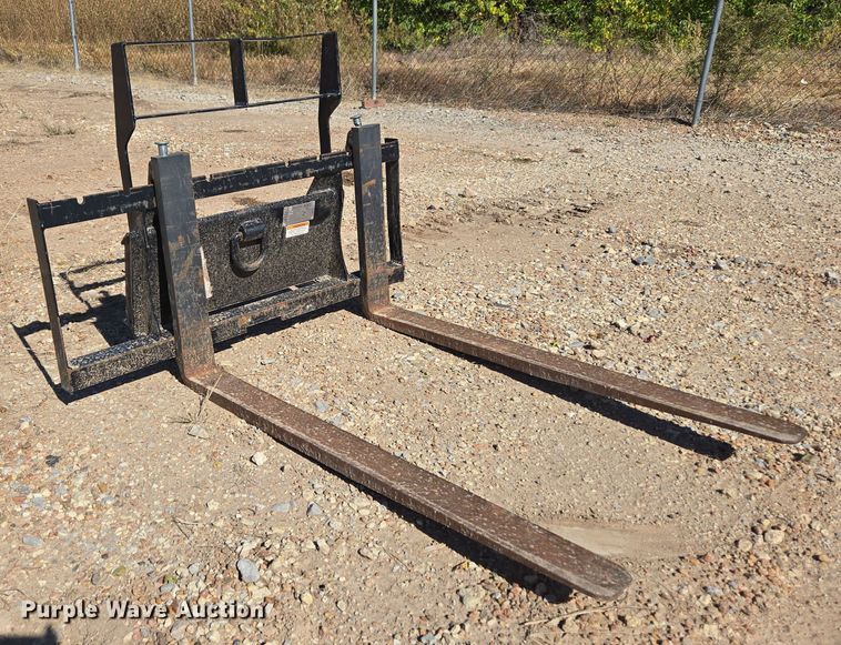 image for item MS9869 2019 Paladin skid steer forks