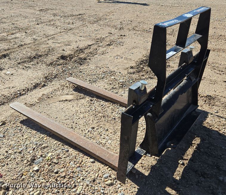 image for item MS9869 2019 Paladin skid steer forks