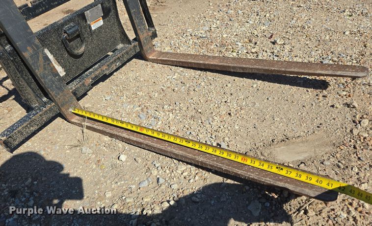 image for item MS9869 2019 Paladin skid steer forks