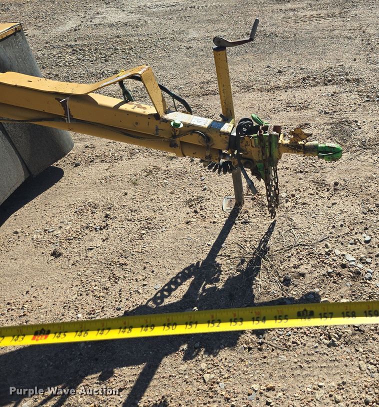 image for item MS9870 1985 Vermeer  665A stump grinder