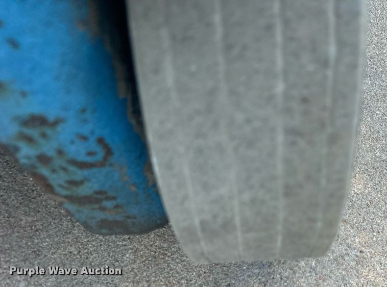 image for item NO9505 2010 Genie GR-20 vertical lift