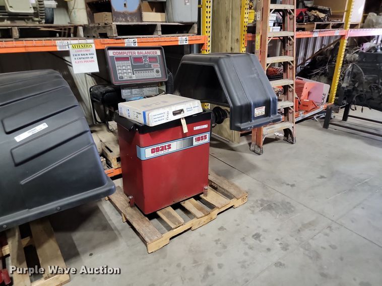 image for item OD9693 Coats Direct Drive 1055 tire balancer