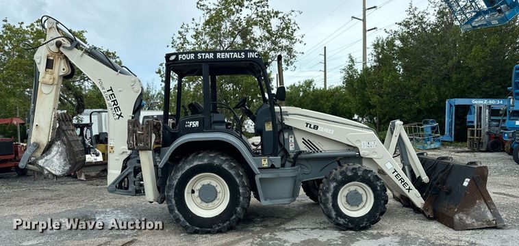image for item OG9698 Terex TLB840PS backhoe