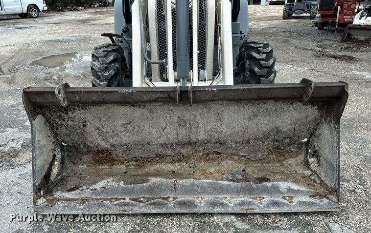 image for item OG9698 Terex TLB840PS backhoe