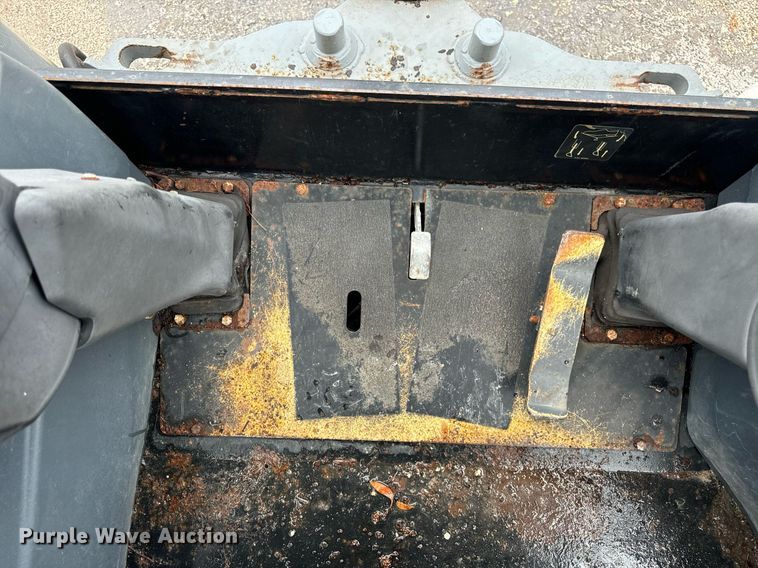 image for item OG9698 Terex TLB840PS backhoe