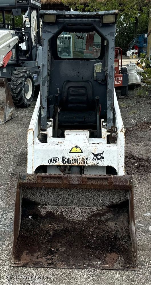 image for item OG9699 2006 Bobcat  463 skid steer loader