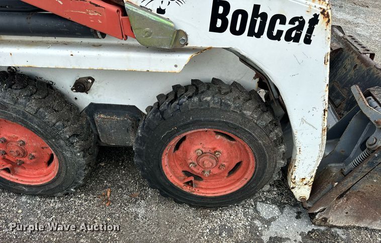image for item OG9699 2006 Bobcat  463 skid steer loader