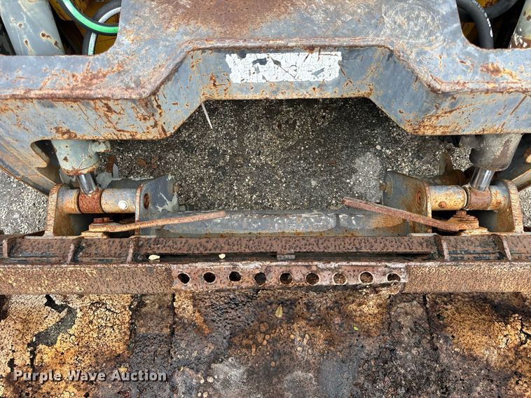 image for item OG9701 Thomas  skid steer loader