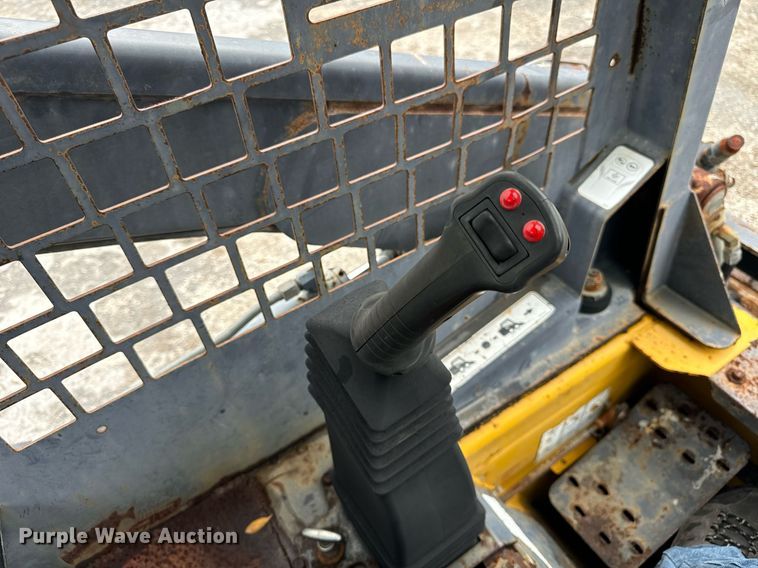 image for item OG9701 Thomas  skid steer loader