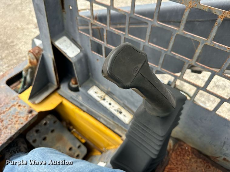 image for item OG9701 Thomas  skid steer loader