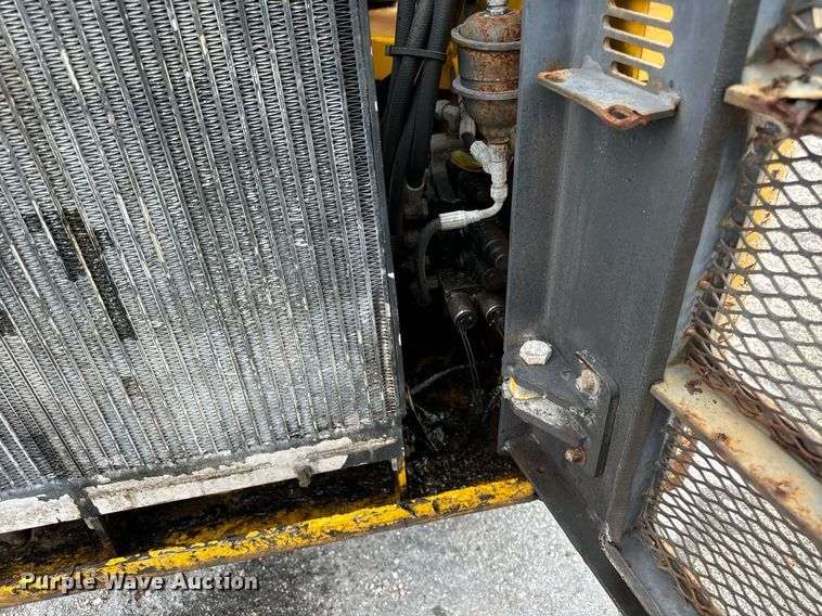 image for item OG9701 Thomas  skid steer loader