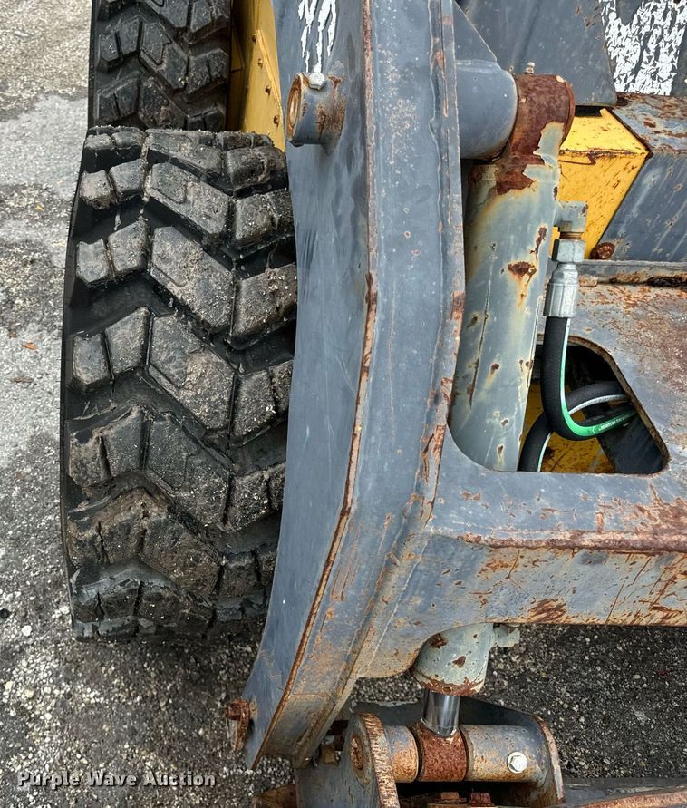 image for item OG9701 Thomas  skid steer loader