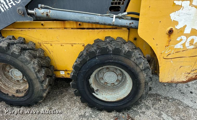 image for item OG9701 Thomas  skid steer loader