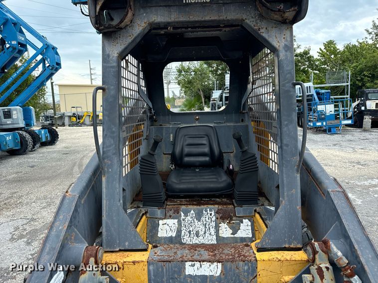 image for item OG9701 Thomas  skid steer loader