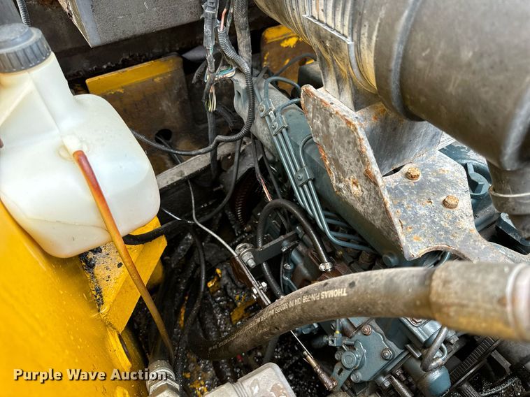 image for item OG9701 Thomas  skid steer loader