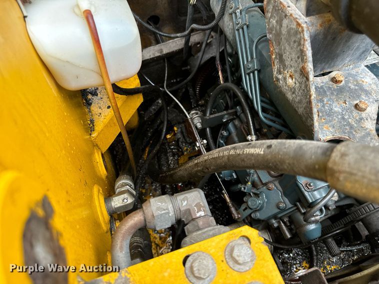 image for item OG9701 Thomas  skid steer loader