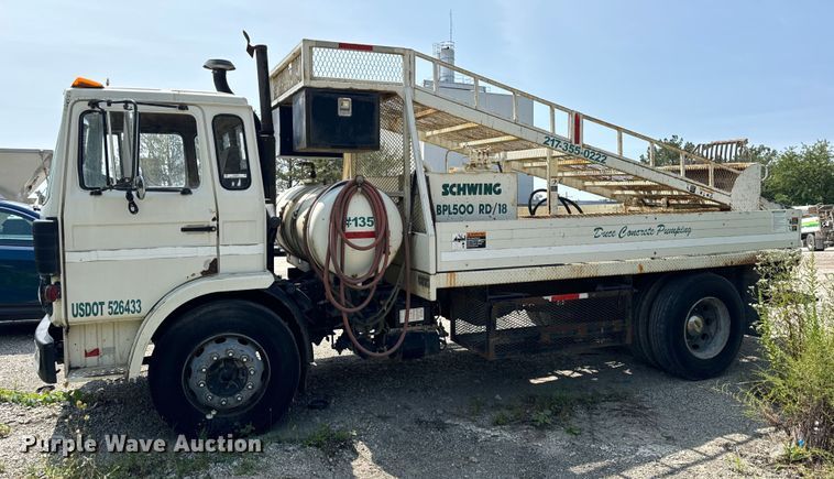 image for item OG9860 1988 Mack  MS200 concrete pump truck