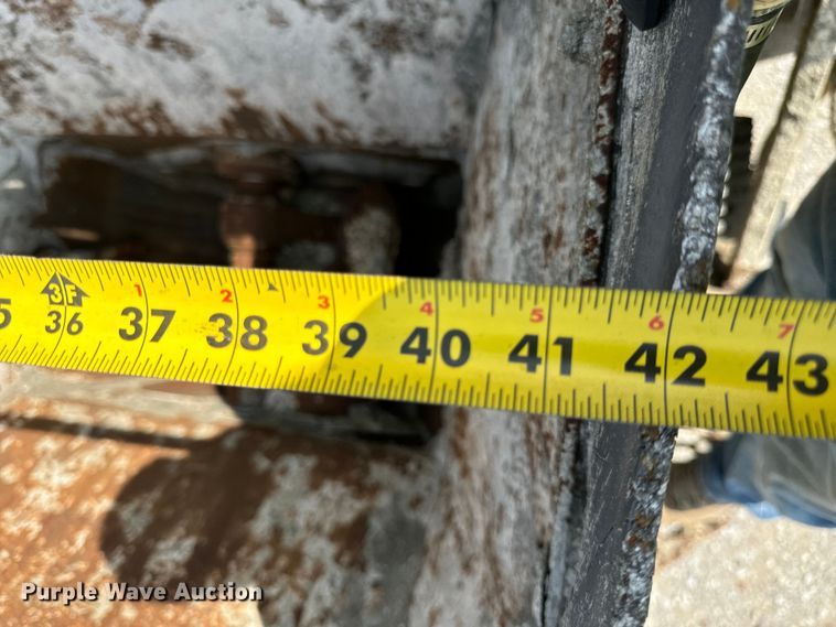 image for item OG9860 1988 Mack  MS200 concrete pump truck