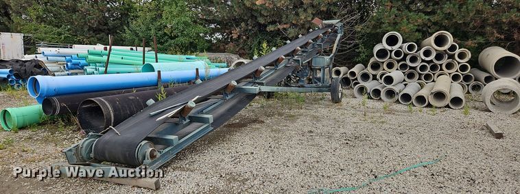 image for item OJ9873 Powerscreen conveyor 