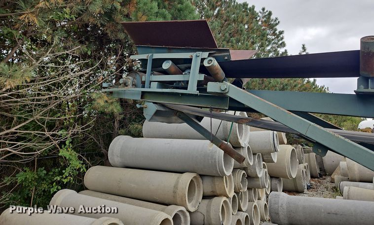 image for item OJ9873 Powerscreen conveyor 