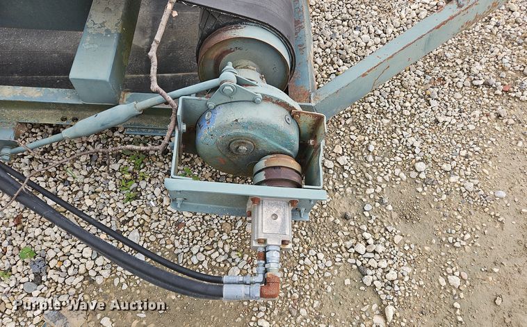 image for item OJ9873 Powerscreen conveyor 