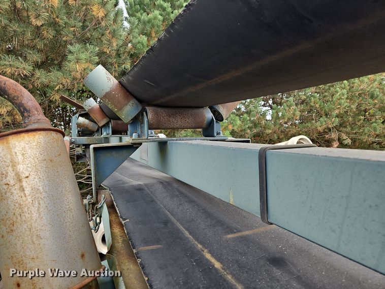 image for item OJ9873 Powerscreen conveyor 