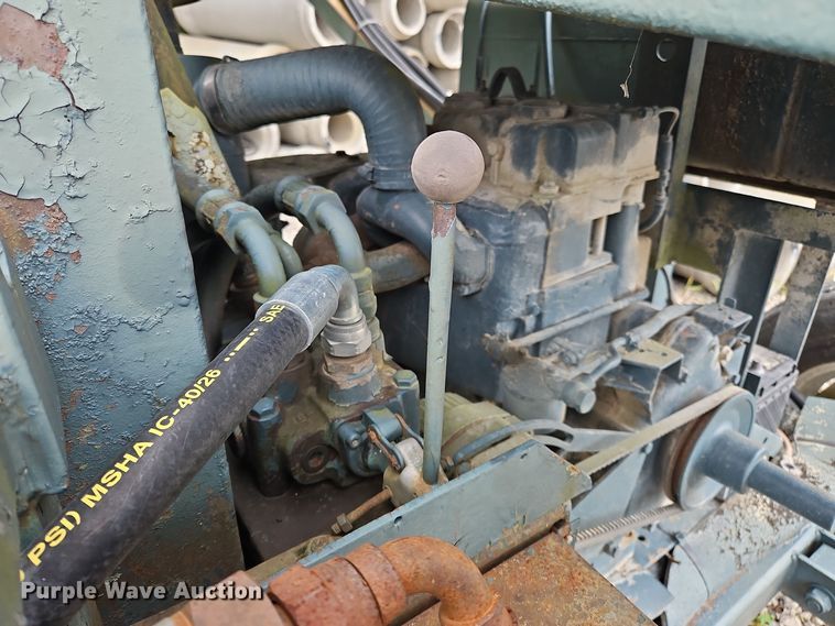 image for item OJ9873 Powerscreen conveyor 