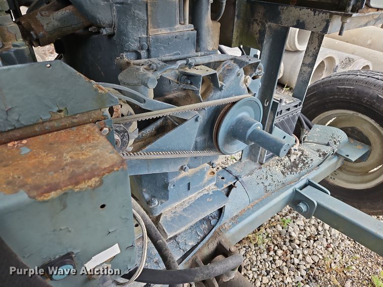 image for item OJ9873 Powerscreen conveyor 