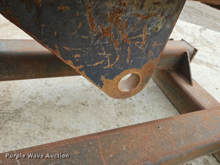 image for item OJ9874 OEC pile driver / extractor 