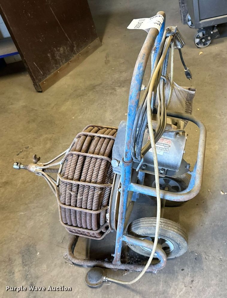 image for item DN0825 Electric Eel drain snake 