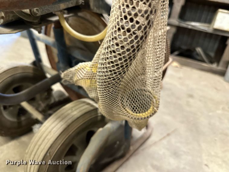 image for item DN0825 Electric Eel drain snake 