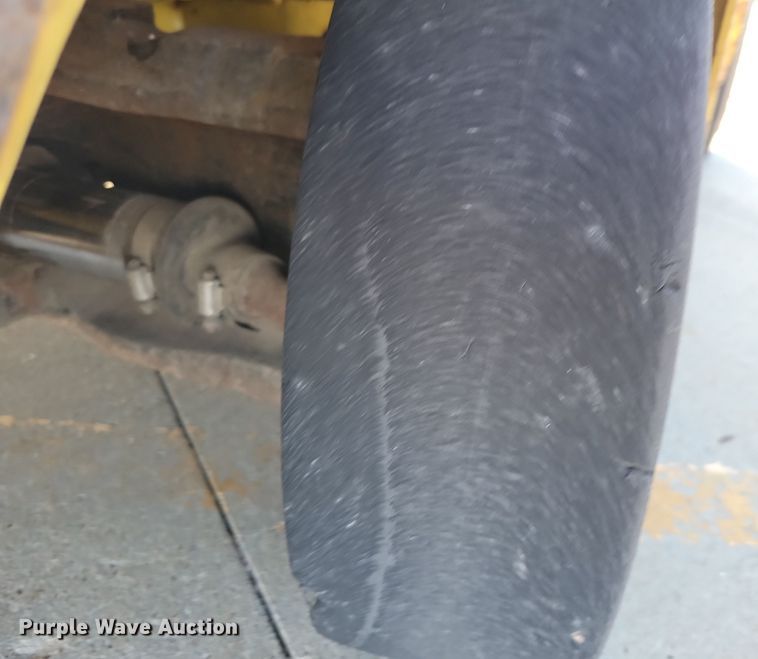 image for item DN3591 1993 Hyster S40XL-MIL forklift