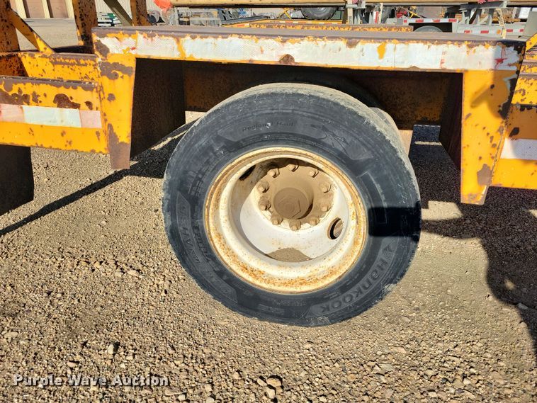 image for item DN3595 2004 Rice Trailer Co. pole trailer