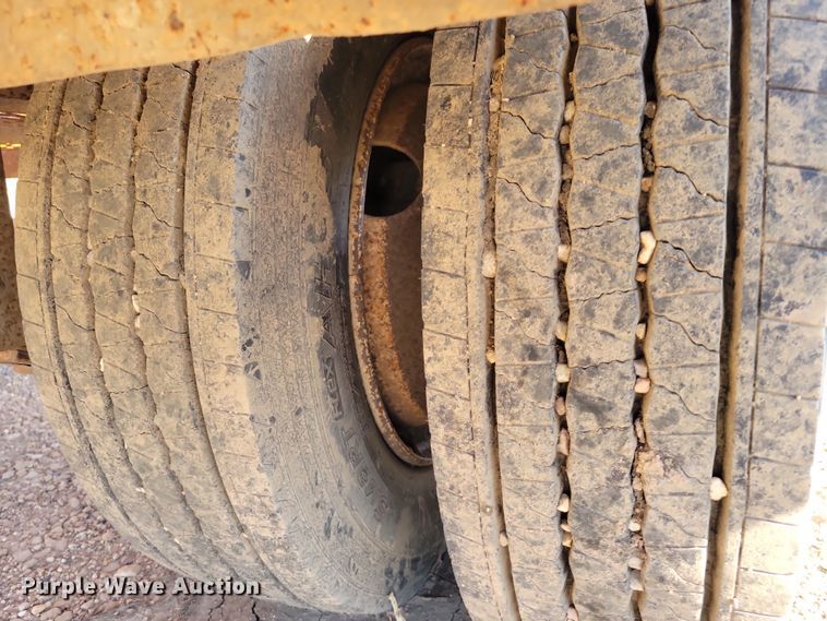 image for item DN3595 2004 Rice Trailer Co. pole trailer