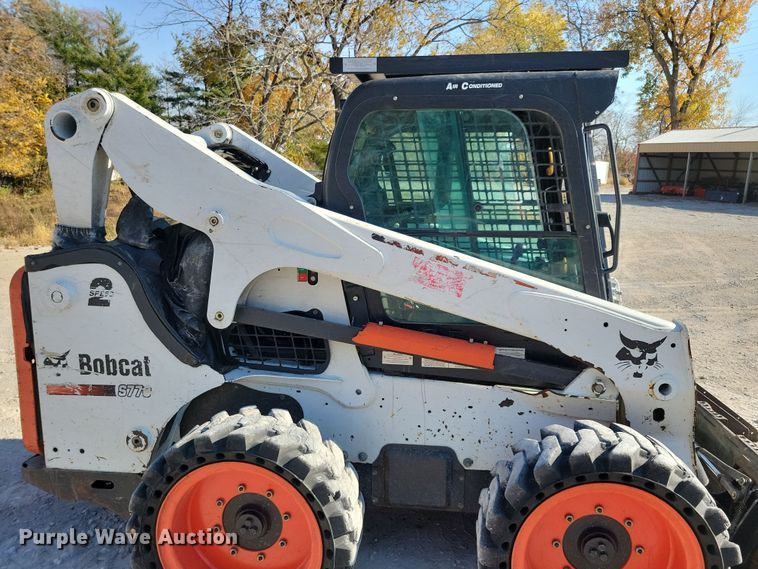 image for item DN3602 2011 Bobcat S770 skid steer loader