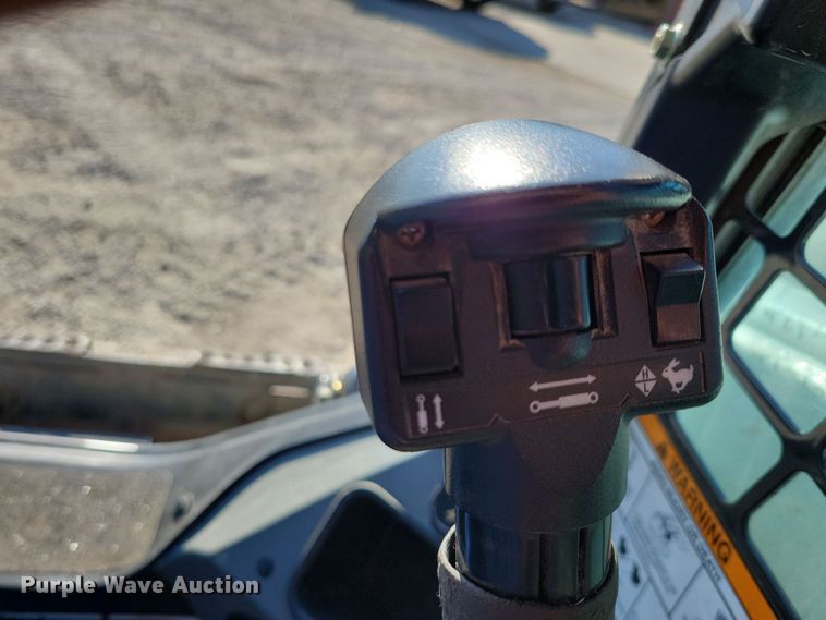 image for item DN3602 2011 Bobcat S770 skid steer loader