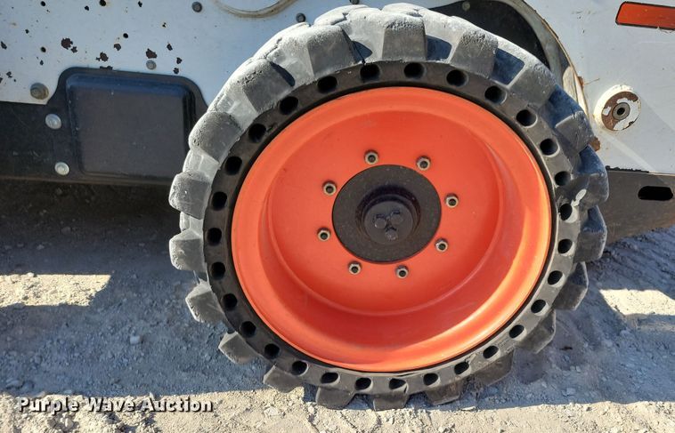 image for item DN3602 2011 Bobcat S770 skid steer loader