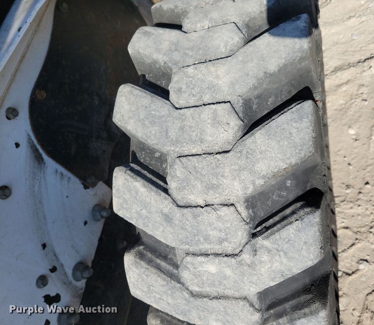 image for item DN3602 2011 Bobcat S770 skid steer loader