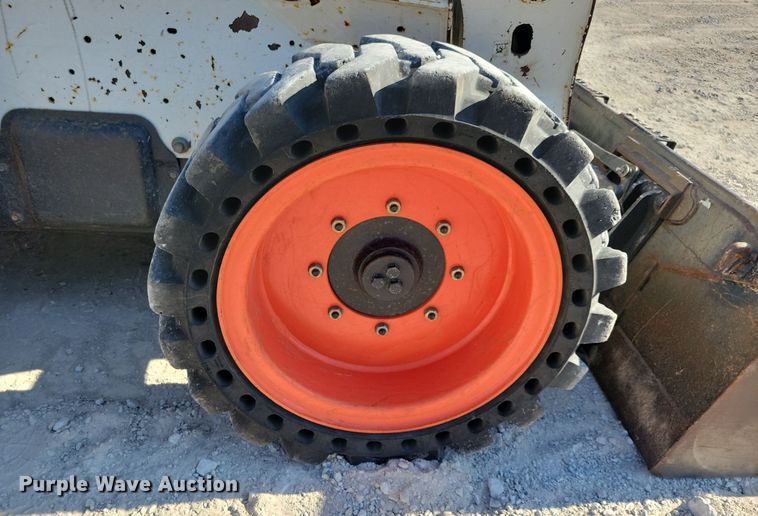 image for item DN3602 2011 Bobcat S770 skid steer loader