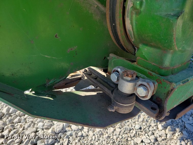 image for item DN3607 1978 John Deere 4400 combine