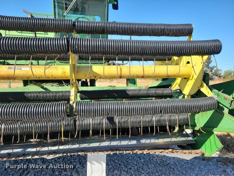 image for item DN3607 1978 John Deere 4400 combine