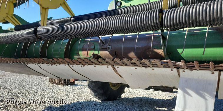 image for item DN3607 1978 John Deere 4400 combine