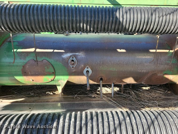 image for item DN3607 1978 John Deere 4400 combine