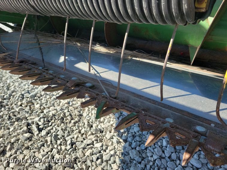 image for item DN3607 1978 John Deere 4400 combine