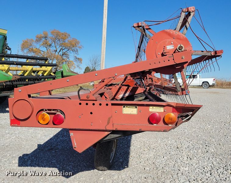 image for item DN3608 1992 Case IH 8210 swather / windrower