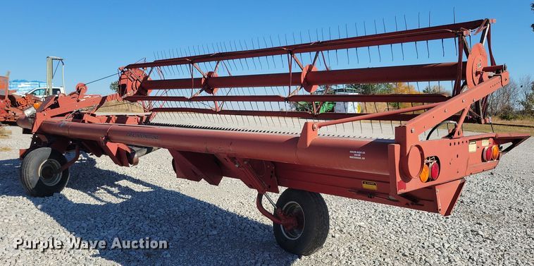 image for item DN3608 1992 Case IH 8210 swather / windrower